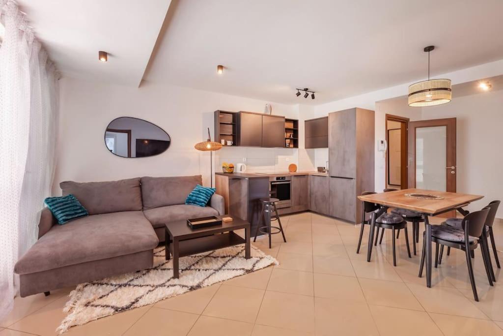 Stylish Two Bedroom Apartment&Garage Parking Place Dubrovnik Extérieur photo